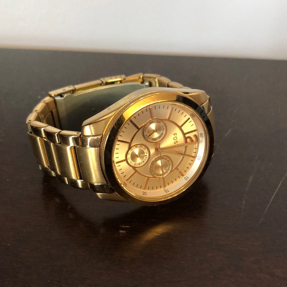 Fossil Rose Gold Watch - Picture 2 of 4